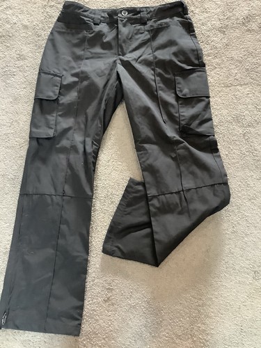 Black arktis cargo trousers - black,