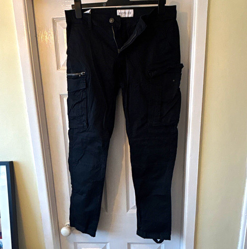 883 police men black - 883,